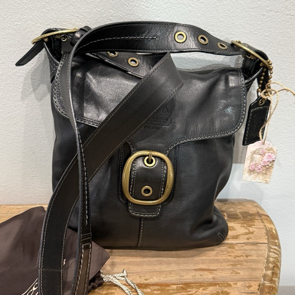 Coach Bleecker Flap Bag Women Medium Black Excellent Vintage Leather Crossbody